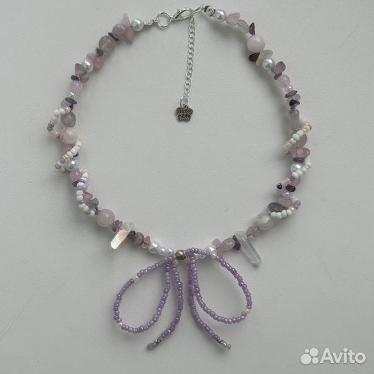 Ожерелье ручной работы с бантиком