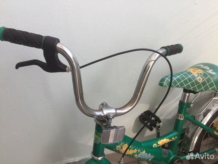 Велосипед 14 дюймов Zippy практически новый