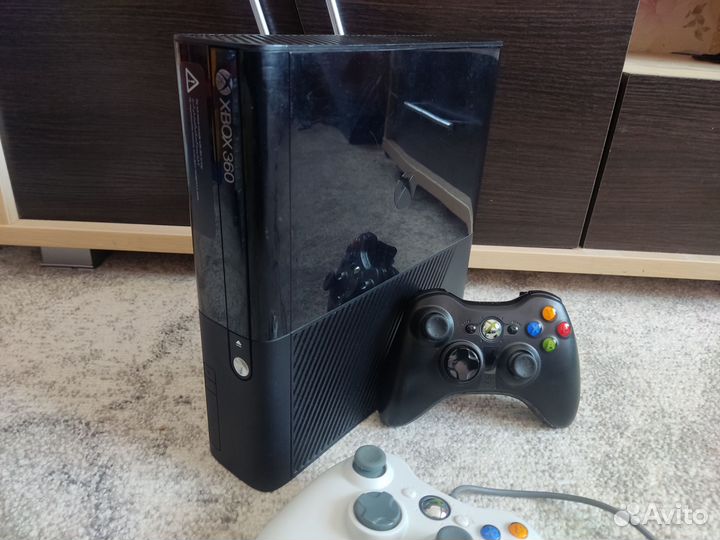 Прошитый Xbox 360 E 250Gb+1000 игр