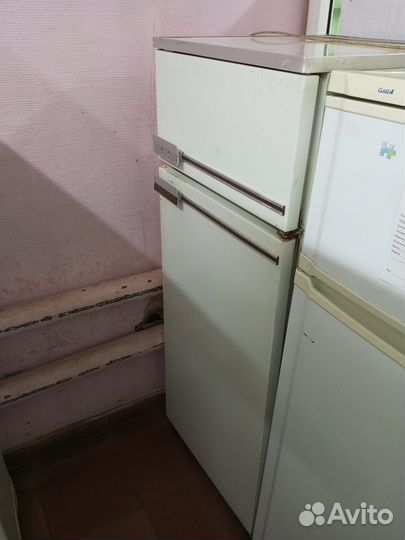 Двухкамерный Холодильник