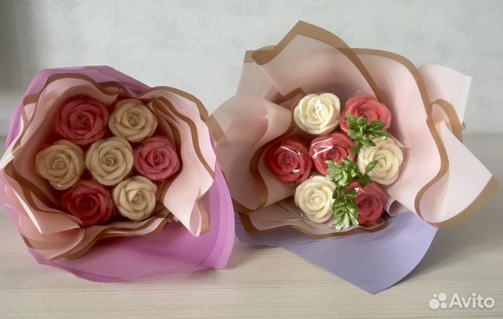 Букеты из шоколадных роз