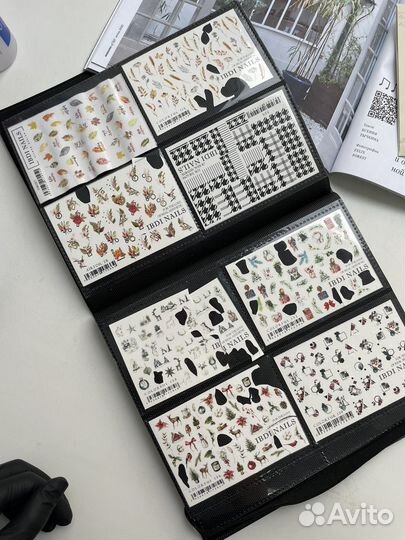 Альбом со слайдерами для маникюра