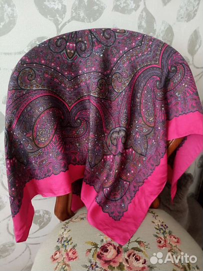 Платок Carven 85*85 и шарфик с petite point