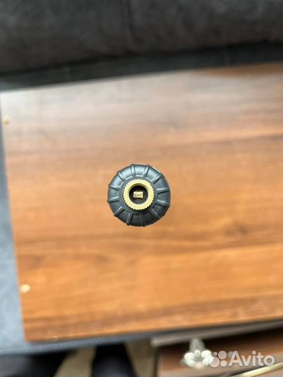 Ручной насос для колес