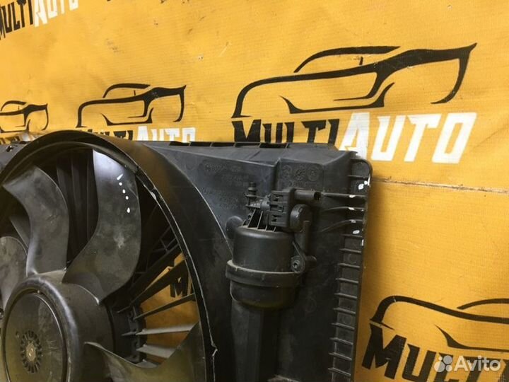 Диффузор радиатора Mercedes A-Classe W246