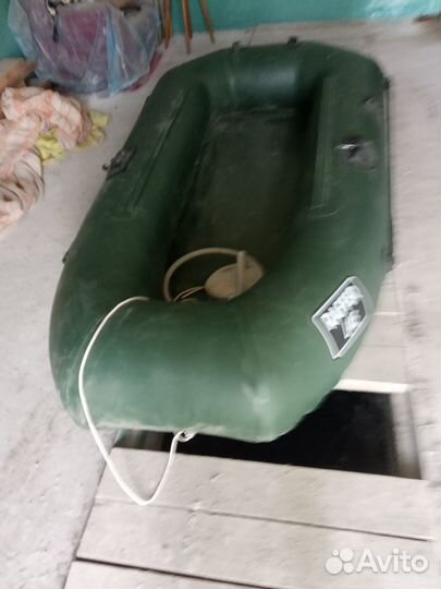 Лодка резиновая двухместная б/у