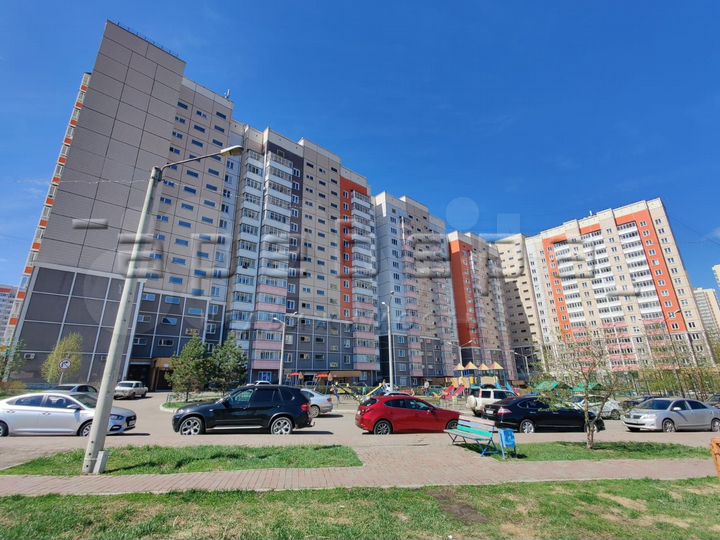 2-к. квартира, 68,7 м², 12/15 эт.