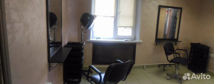 Аренда парикмахерского кресла и кушетку для космет