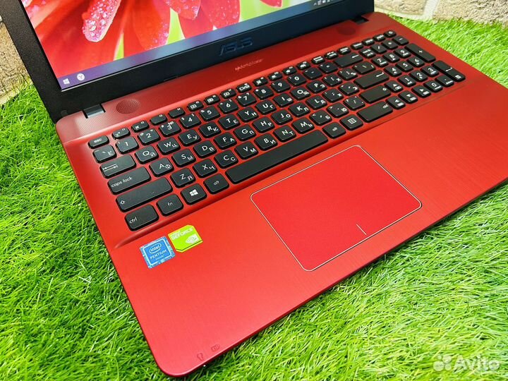 Быстрый четыре ядра Asus Pentium N3710/GF810/4/128