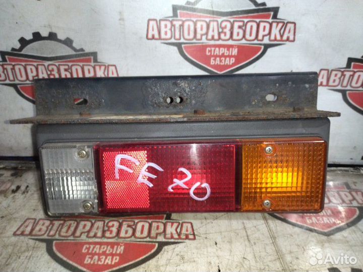 Фонарь задний правый Mitsubishi Fuso Canter FE70DB