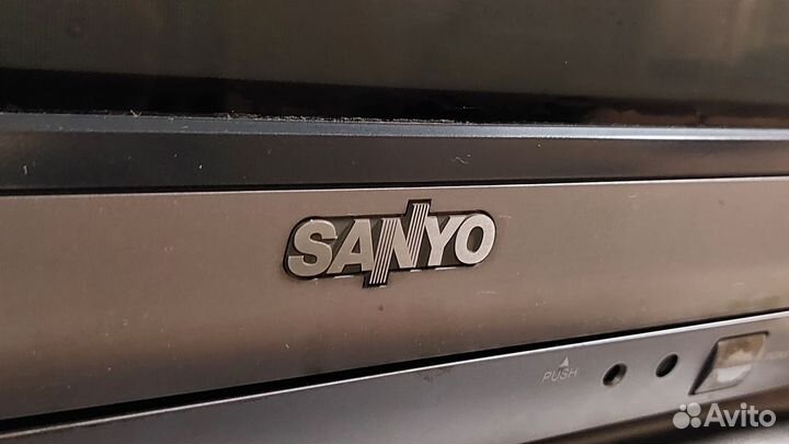 Телевизор sanyo кинескопный (плазма плоский экран)