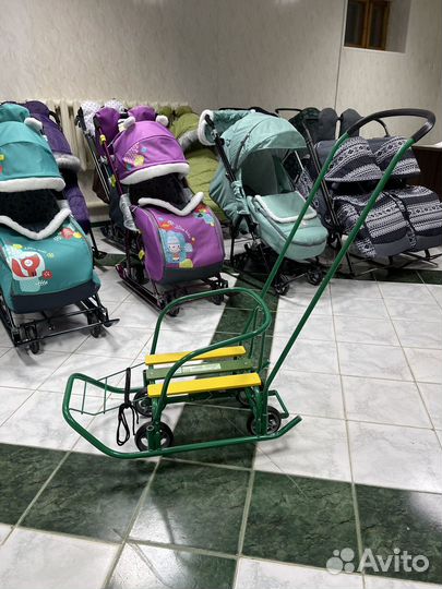 Санки на колесах новые