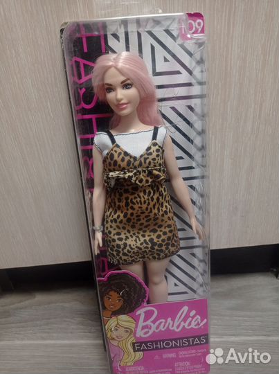 Mattel Кукла Barbie Fashionistas 109