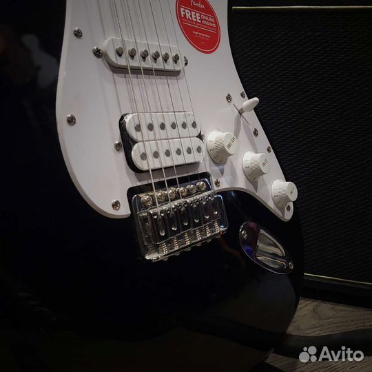 Электрогитара fender squier stratocaster (новая)