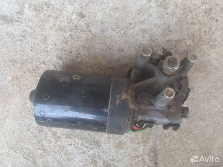 Моторчик стеклоочистителя а6 с5