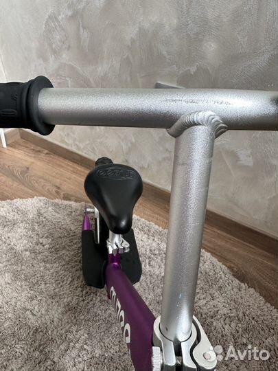 Легкий беговел cruzee