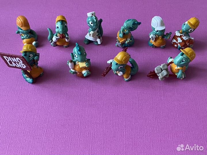 Киндер игрушки Динозавры-строители