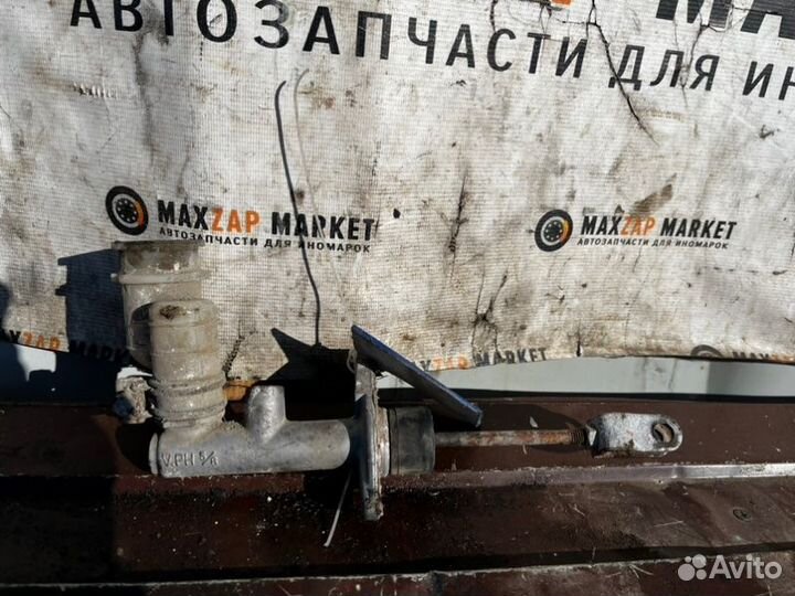 Главный цилиндр сцепления Hyundai Accent 1.5 2003