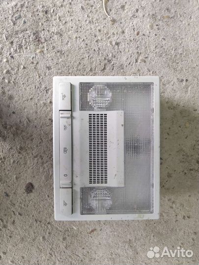 Плафон салона volkswagen polo