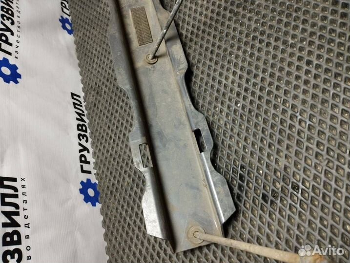 Крепление аккумулятора Volvo FH4 21752239