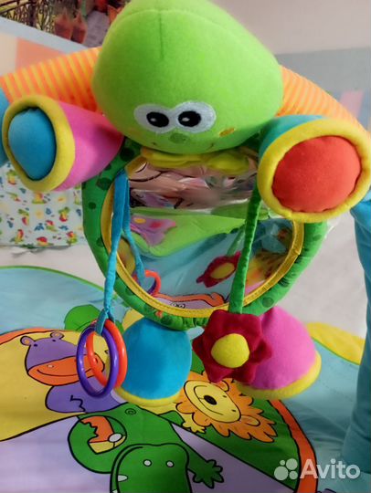 Развивающий коврик