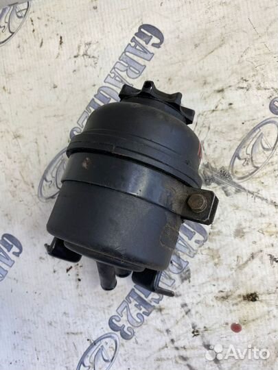 Бачок гур Chevrolet Niva