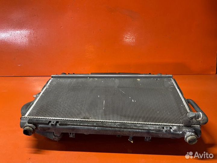 Касета радиаторов Toyota Camry AVV50 2AR-FXE 2011