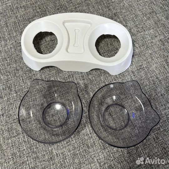 Кормушка для животных