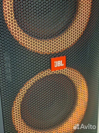 JBL Party Box 200 (а)