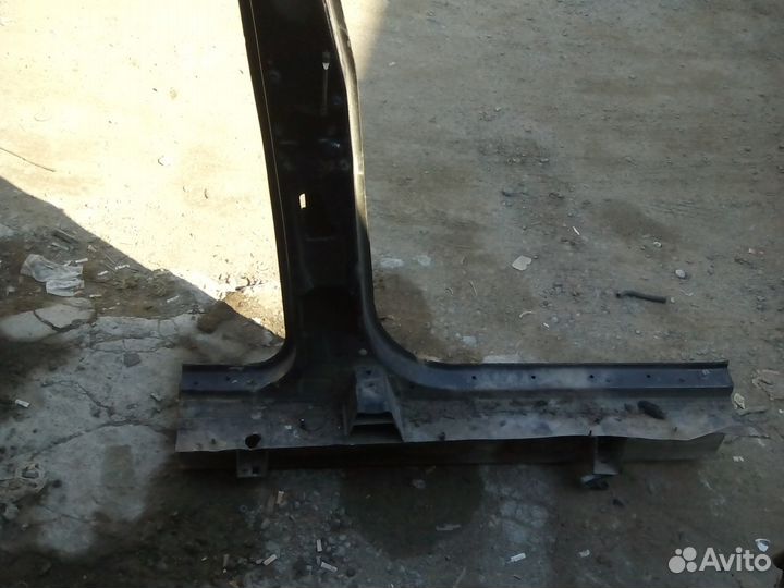 Порог L со средней стойкой BMW X5 E53 2005год