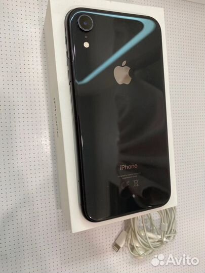 iPhone Xr, 64 ГБ