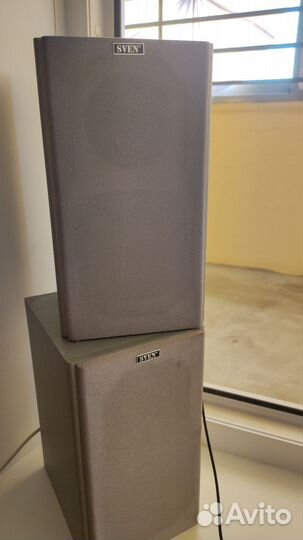 Акустические колонки sven