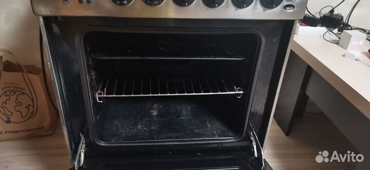 Газовая плита с электрической духовкой