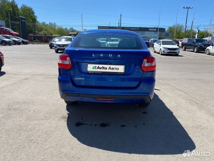 LADA Granta 1.6 МТ, 2022, 17 000 км
