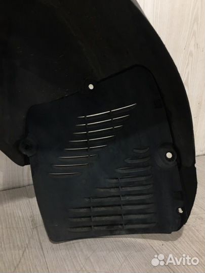 Подкрылок задний левый Mercedes Benz E280 W211