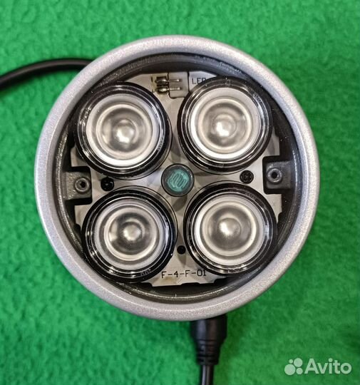 Инфракрасная лампа