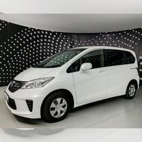 Honda Freed 1.5 CVT, 2015, 151 000 км, с пробегом, цена 1 399 000 руб.