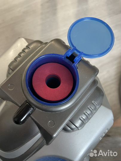 Игрушка робот на пульте управления