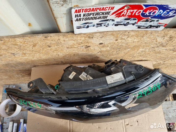 Фара передняя правая Land Rover Discovery Sport