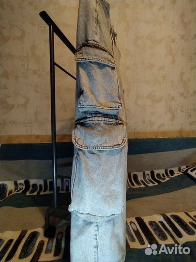 Джинсы твое