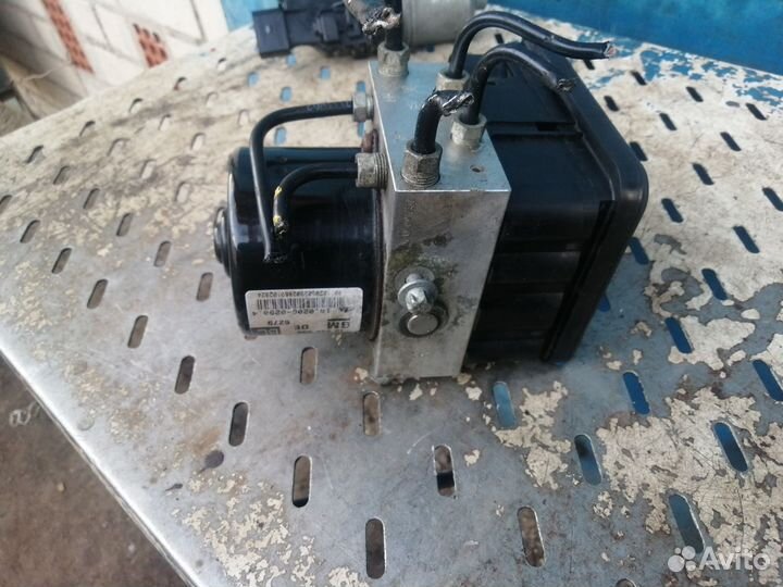 Блок насос ABS Opel Astra H Zafira B