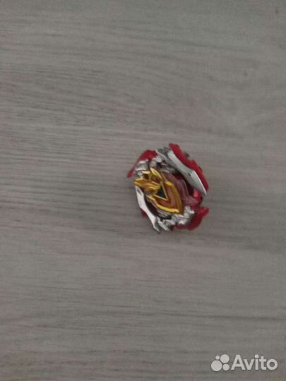 Волчок бейблейд Ахилес