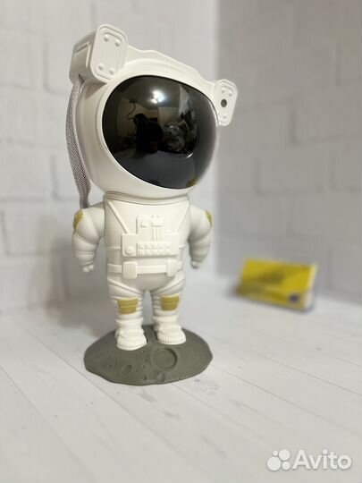 Ночник космонавт проектор звездного неба