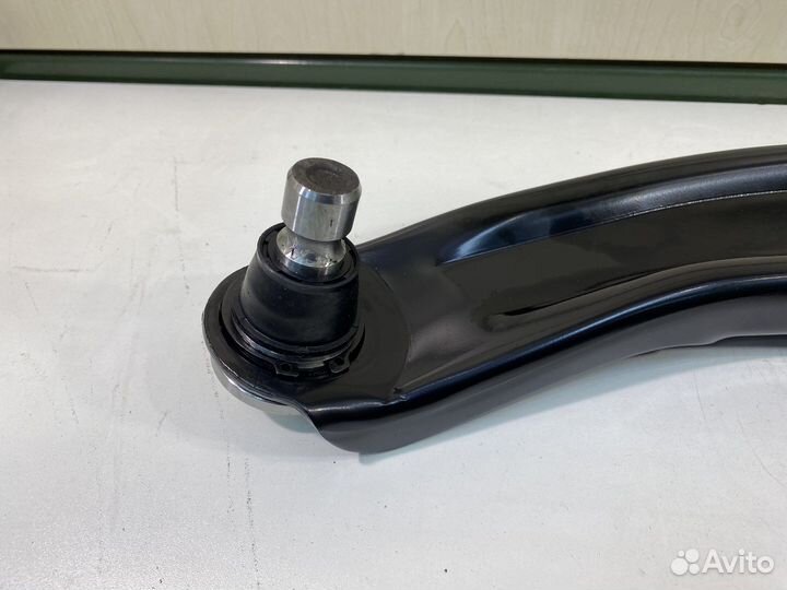 Рычаг передний левый Nissan Qashqai J10 X-Trail