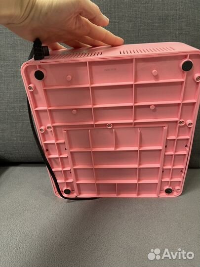 Лампа для сушки ногтей