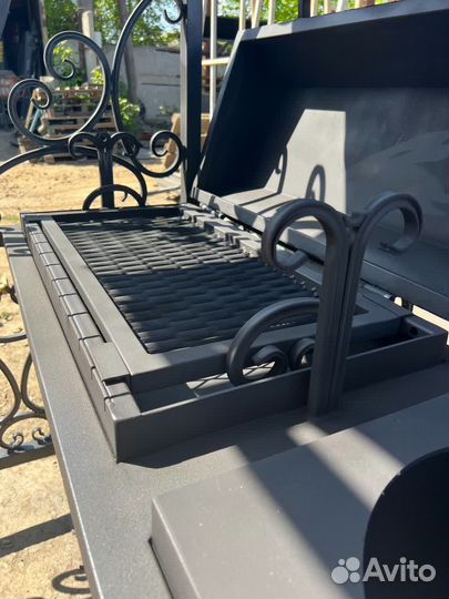 Мангальная зона premium с крышей и печью