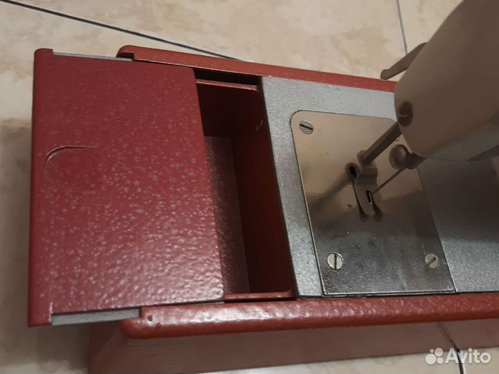 Швейная машина mini