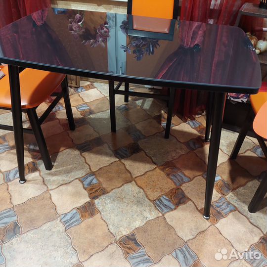 Кухонный стол бу