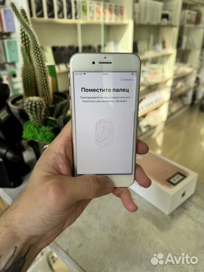 iPhone 7, 32 ГБ