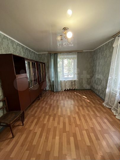 2-к. квартира, 40 м², 1/5 эт.